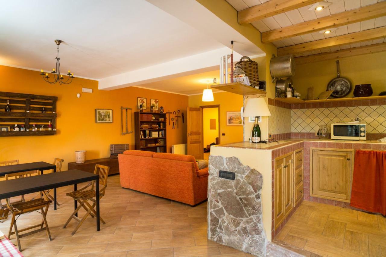 Bed and Breakfast Vulcamare à Piedimonte Etneo Extérieur photo