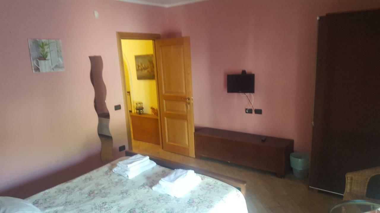Bed and Breakfast Vulcamare à Piedimonte Etneo Extérieur photo